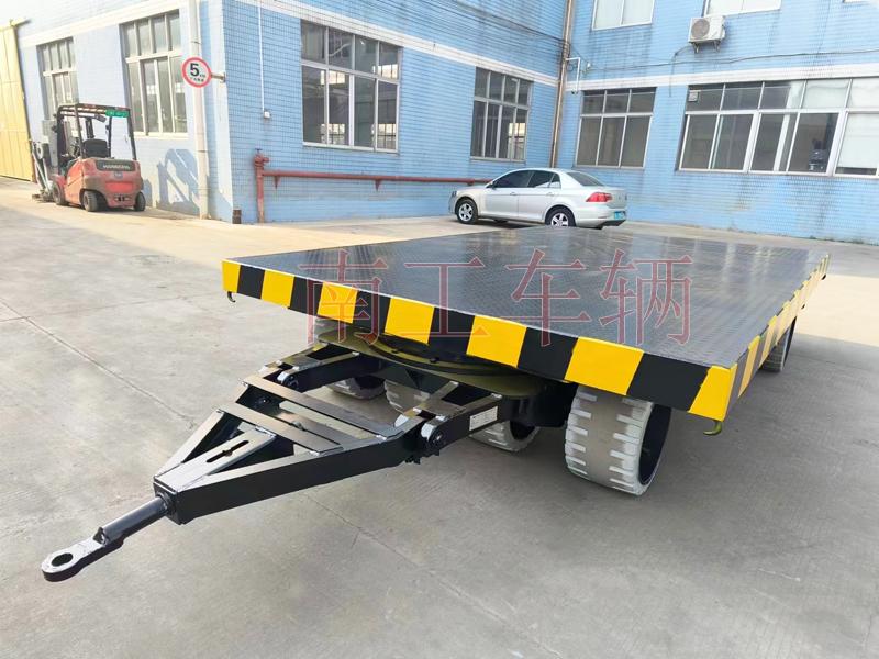 30吨重型安博app(中国)官方网站，叉车牵引重型工具拖车